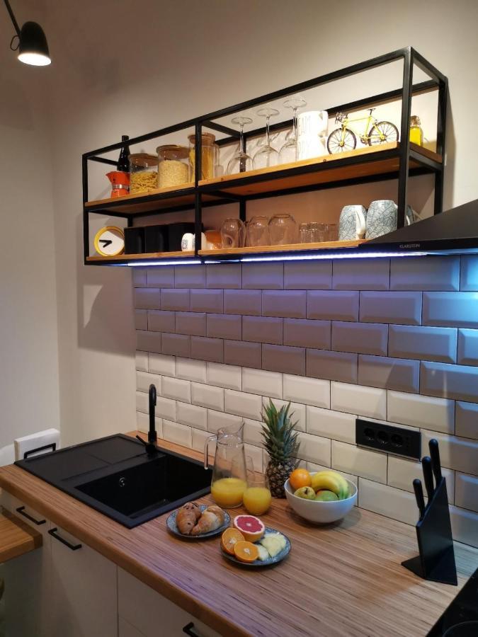 Novouredeni Apartman Marko Mundanije Ngoại thất bức ảnh