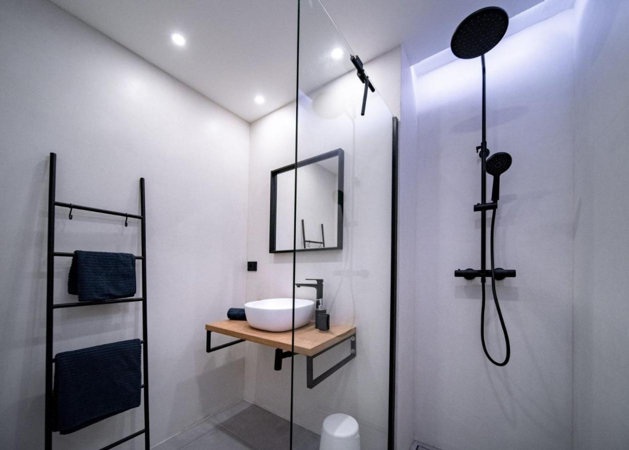 Novouredeni Apartman Marko Mundanije Ngoại thất bức ảnh